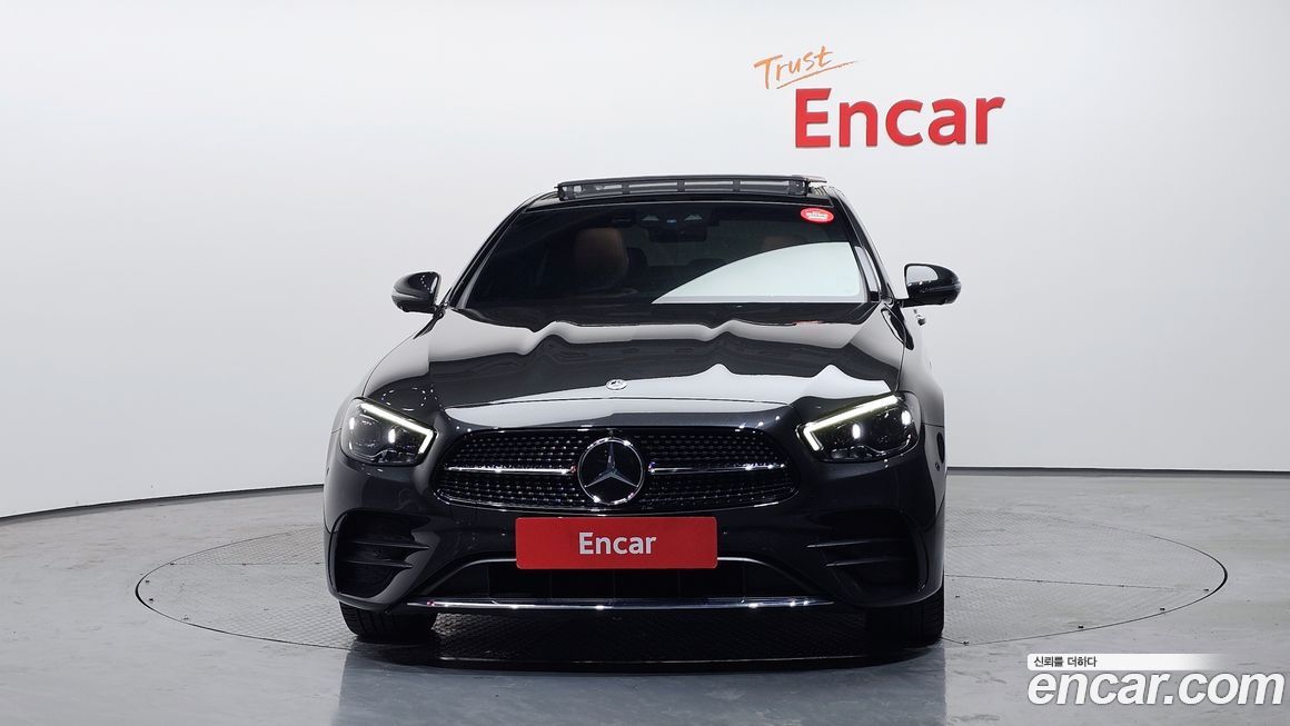 Mercedes-Benz E-Class 2021