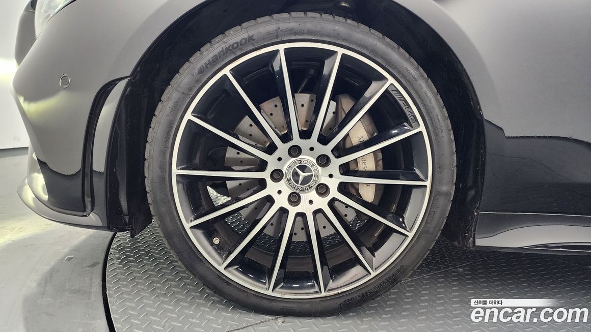 Mercedes-Benz CLS-Class 2021
