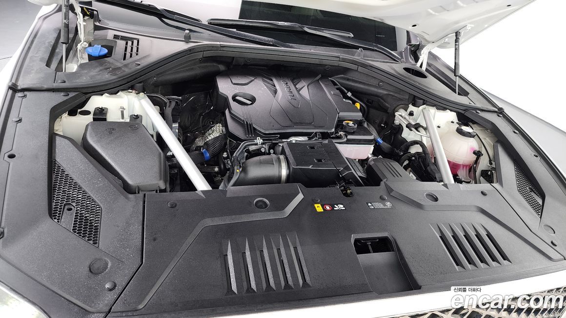 Genesis GV70 2024