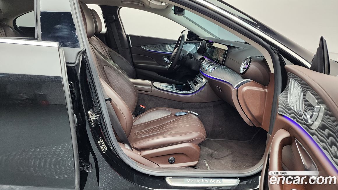Mercedes-Benz CLS-Class 2021