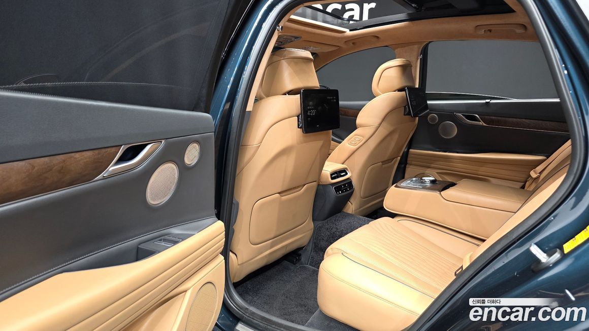 Genesis G80 2023