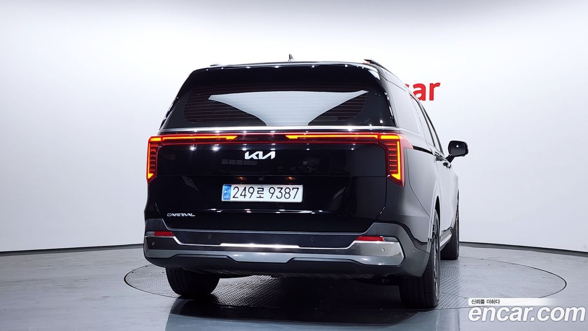 Kia Canival 2024