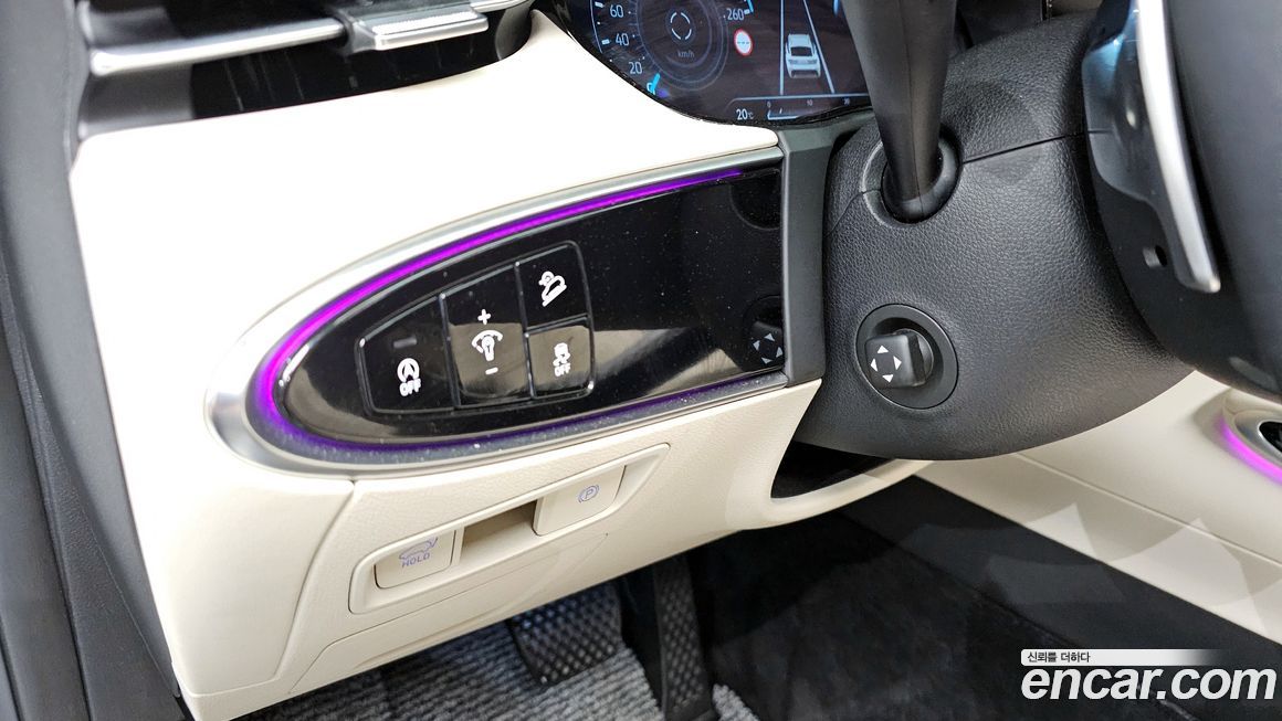 Genesis GV70 2024