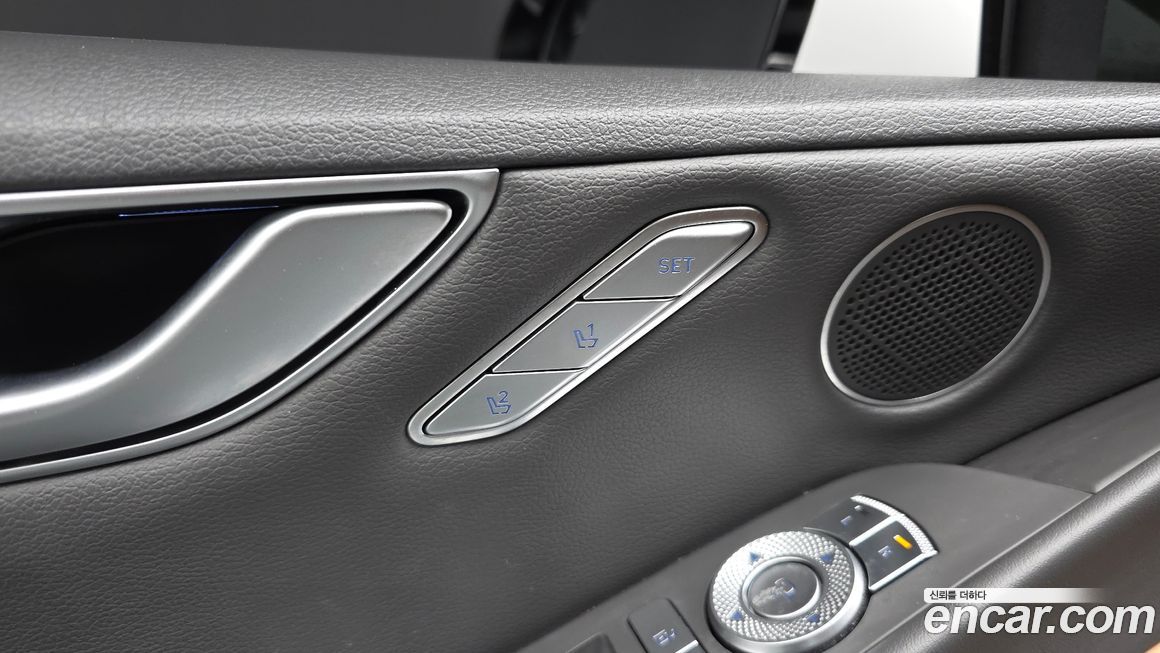 Genesis G80 2023