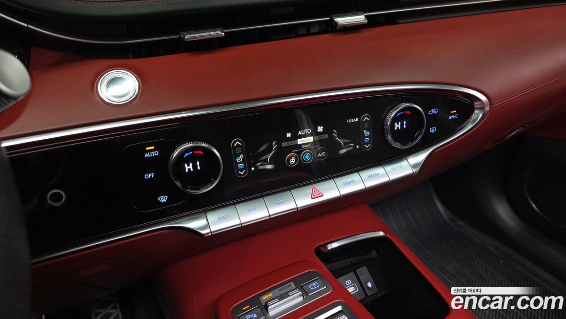 Genesis GV70 2021