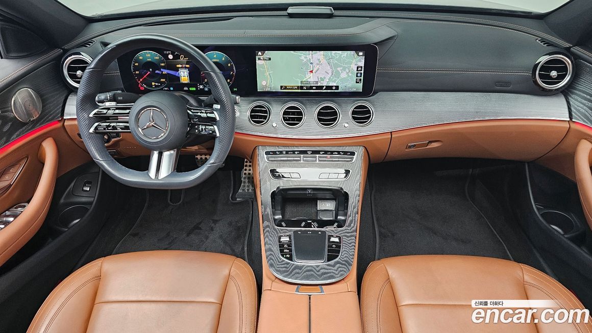 Mercedes-Benz E-Class 2021