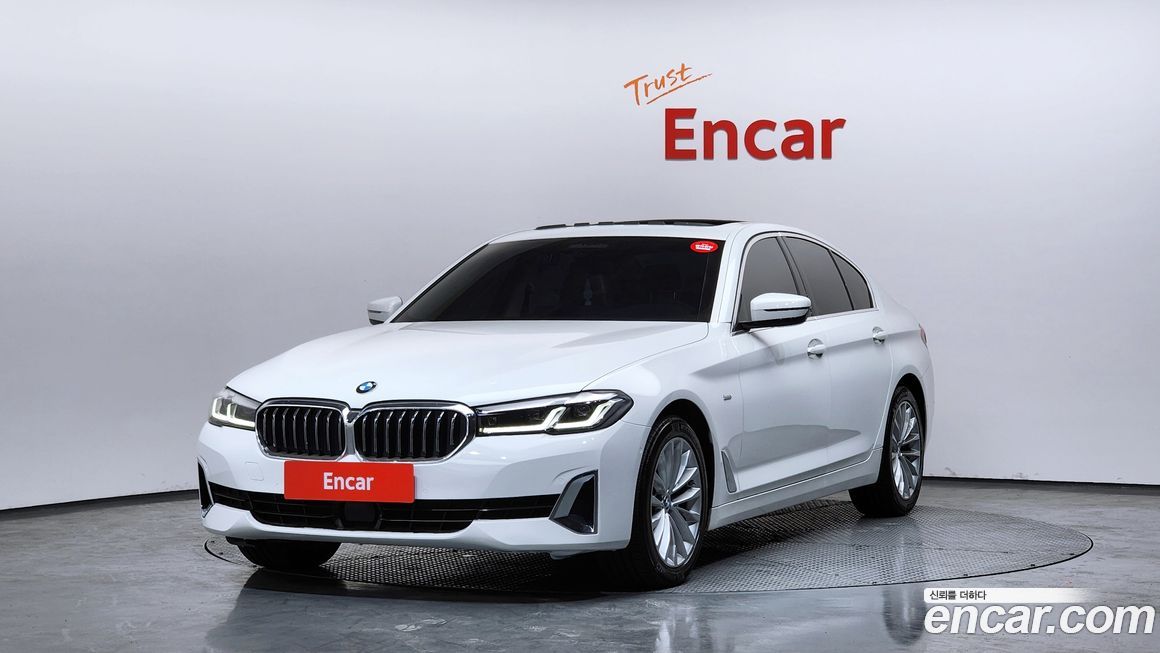 BMW 5-Series 2022