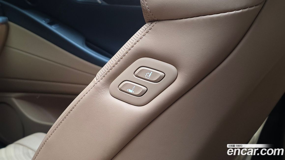 Genesis G80 2023