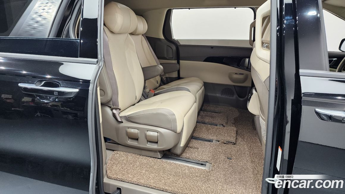 Kia Canival 2024