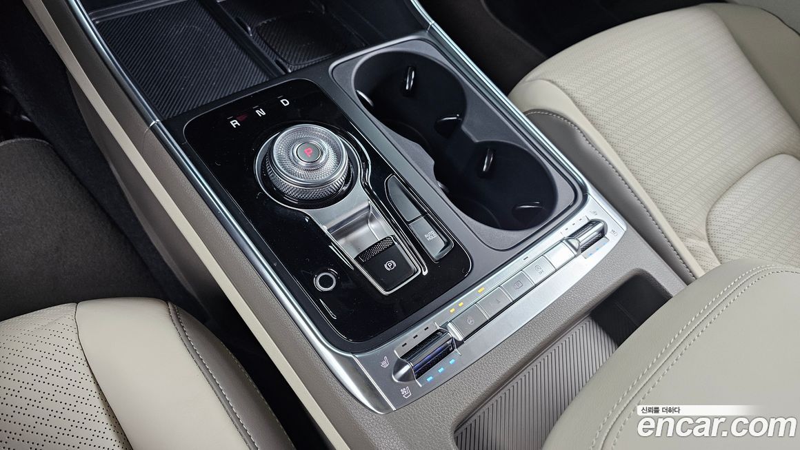 Kia Canival 2025