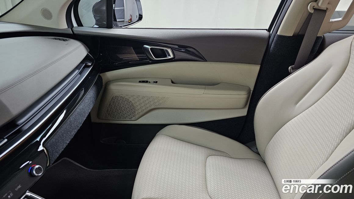 Kia Canival 2025