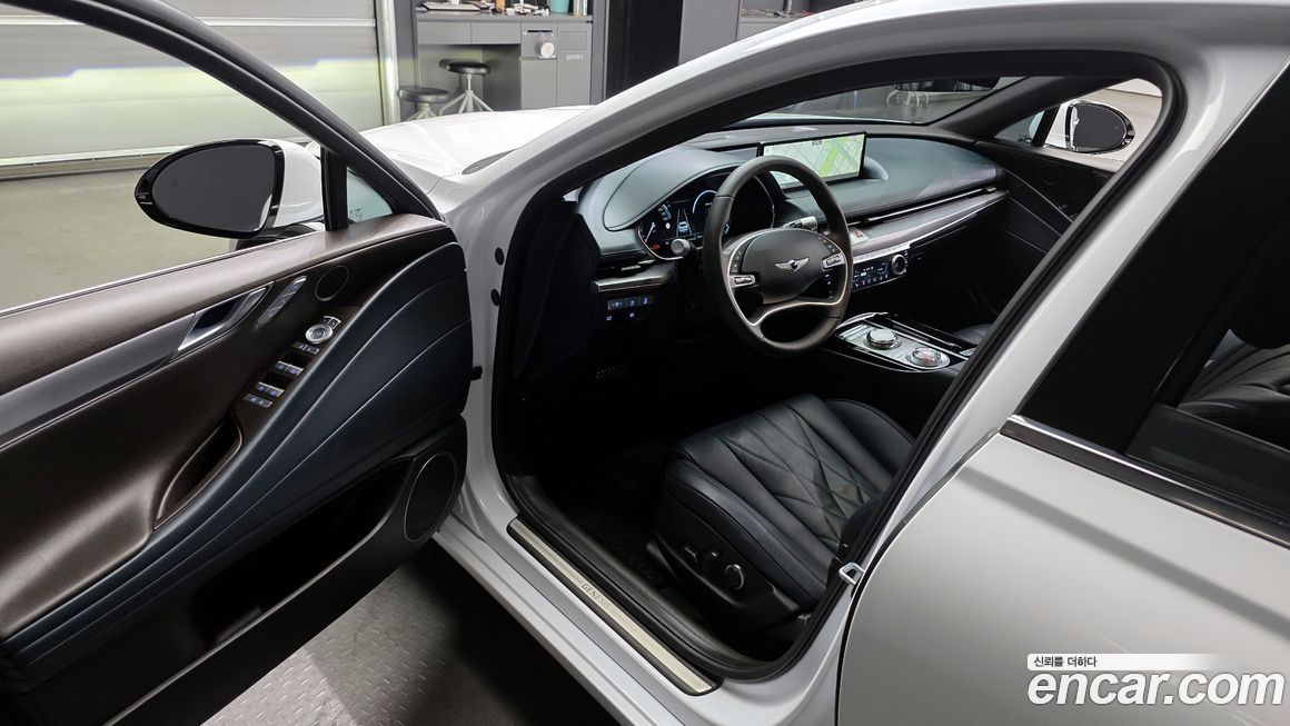 Genesis G80 2024