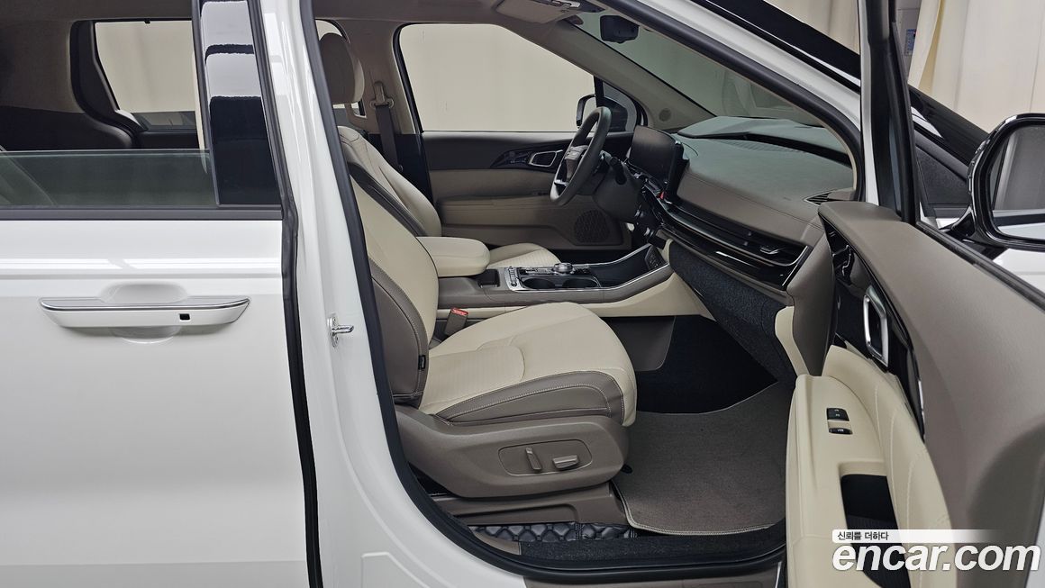 Kia Canival 2025