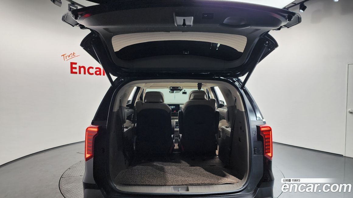 Kia Canival 2024