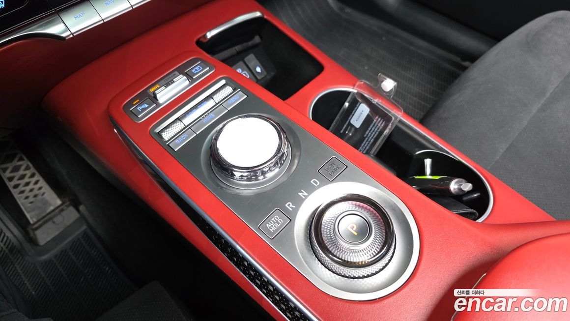 Genesis GV70 2021