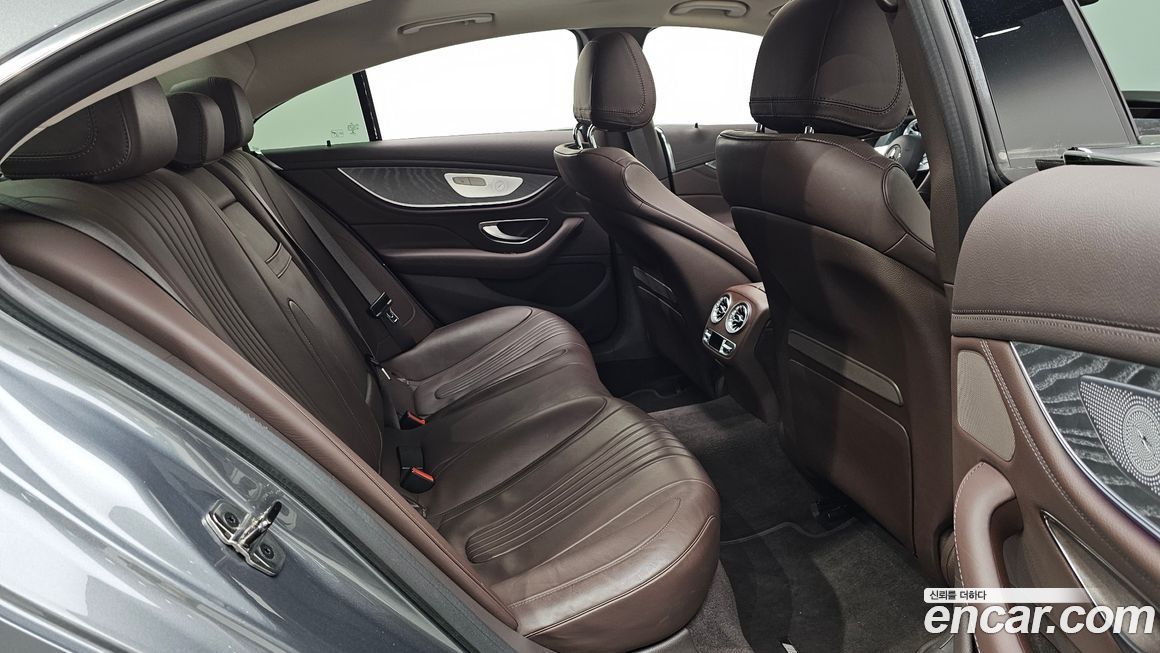 Mercedes-Benz CLS-Class 2021