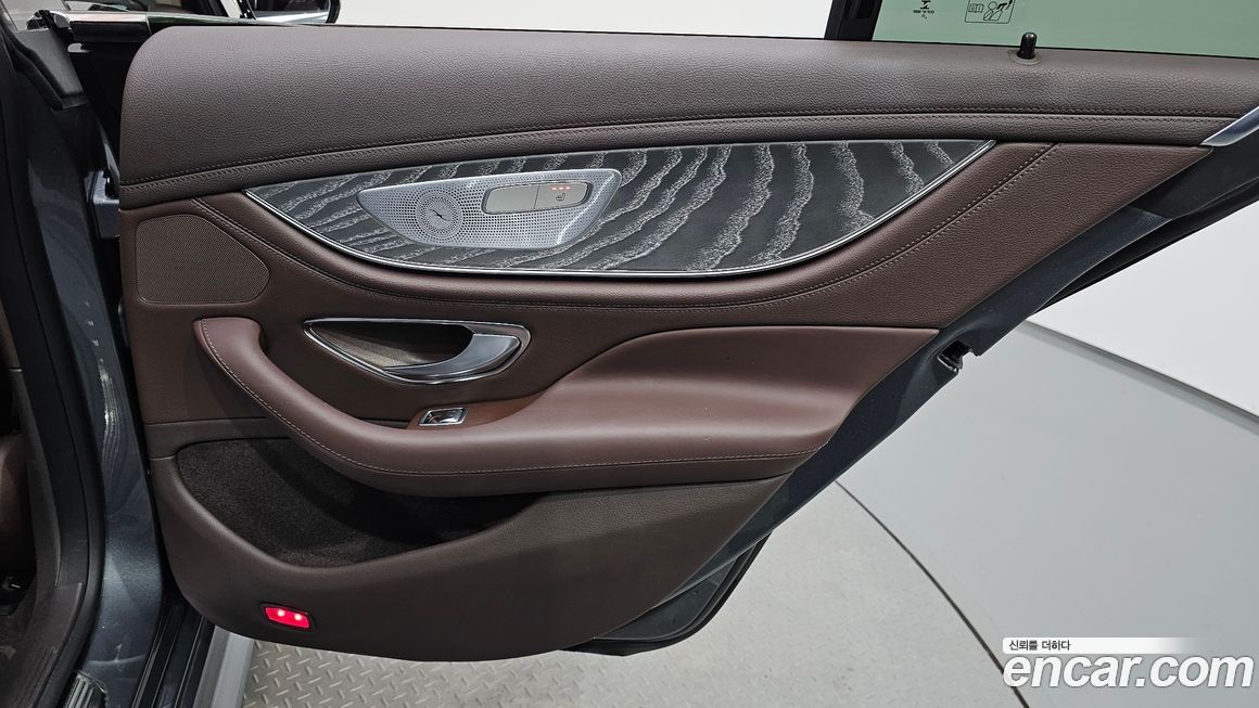Mercedes-Benz CLS-Class 2021