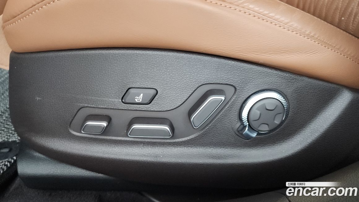 Genesis G80 2023