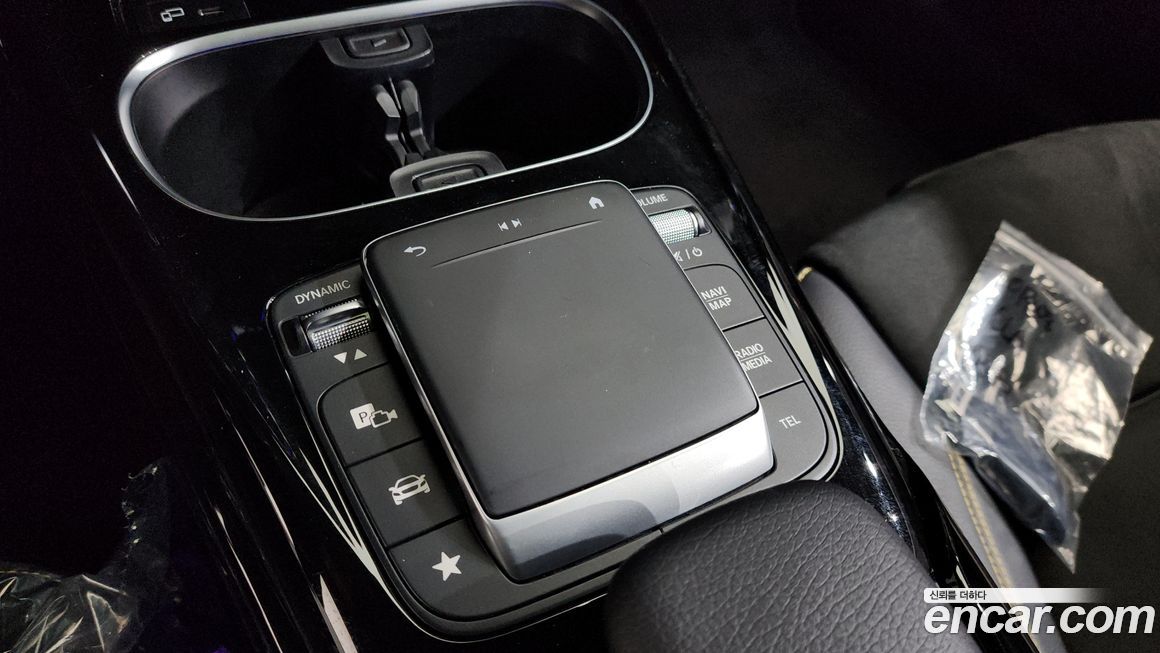 Mercedes-Benz CLA-Class 2021