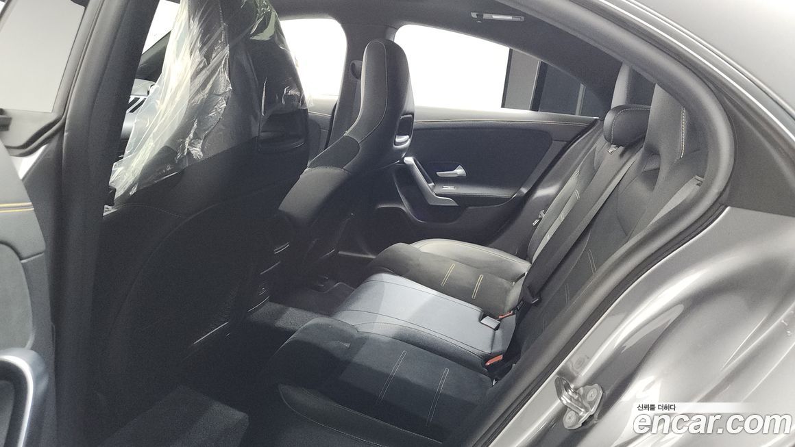 Mercedes-Benz CLA-Class 2021