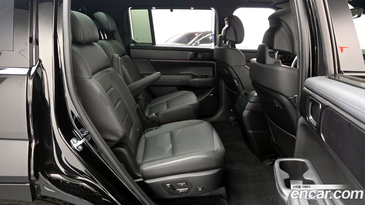 Hyundai Santafe 2025