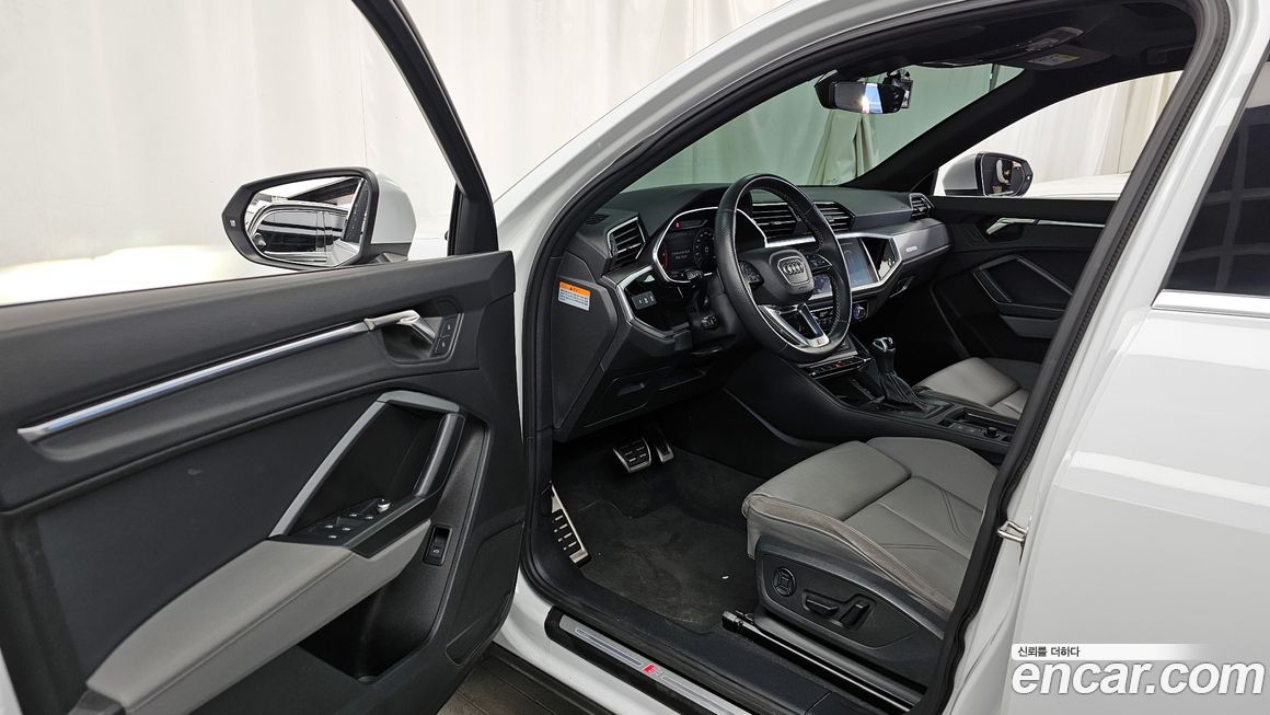 Audi Q3 2022