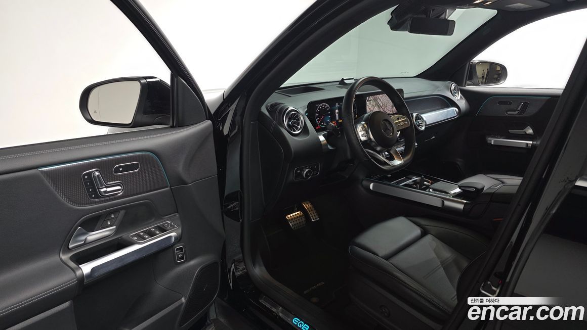 Mercedes-Benz EQB 2023