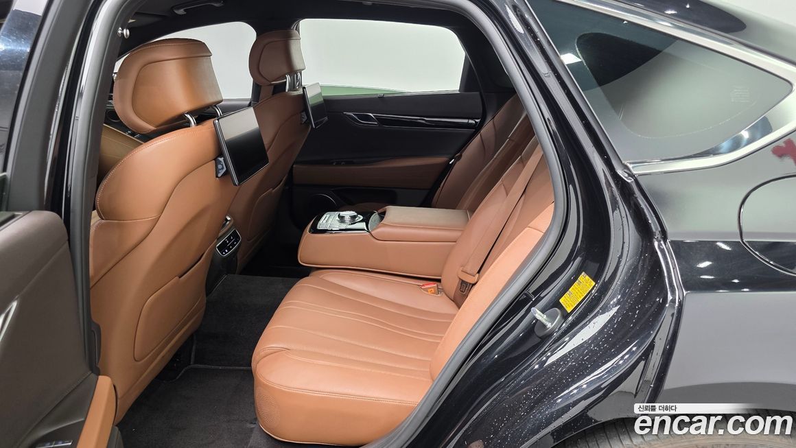 Genesis G80 2023