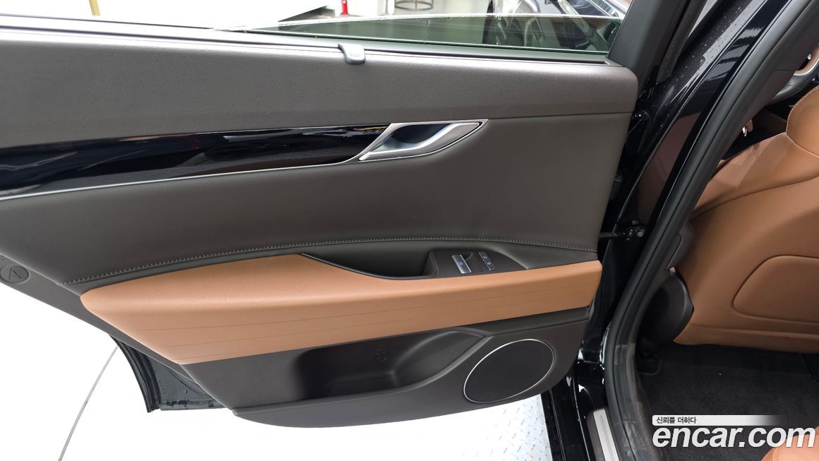 Genesis G80 2023