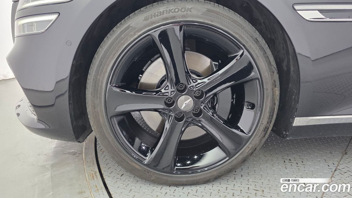 Genesis G80 2023