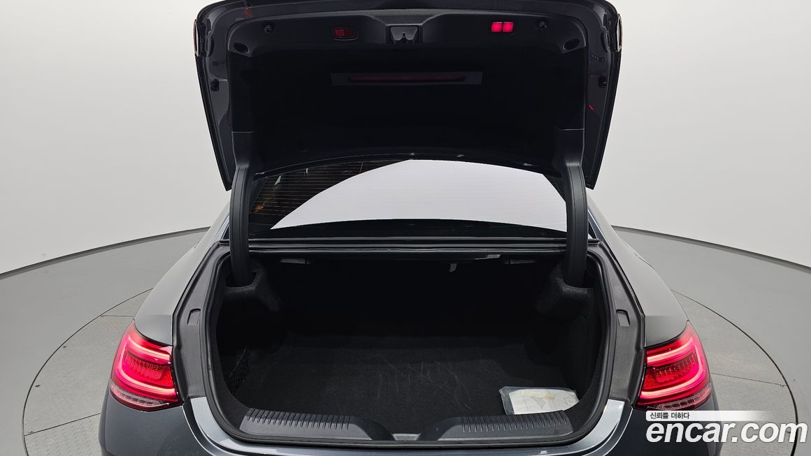 Mercedes-Benz CLS-Class 2021