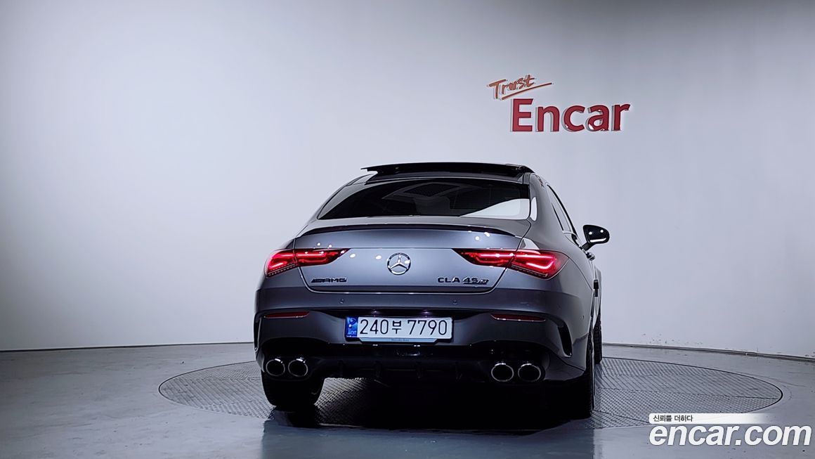 Mercedes-Benz CLA-Class 2021