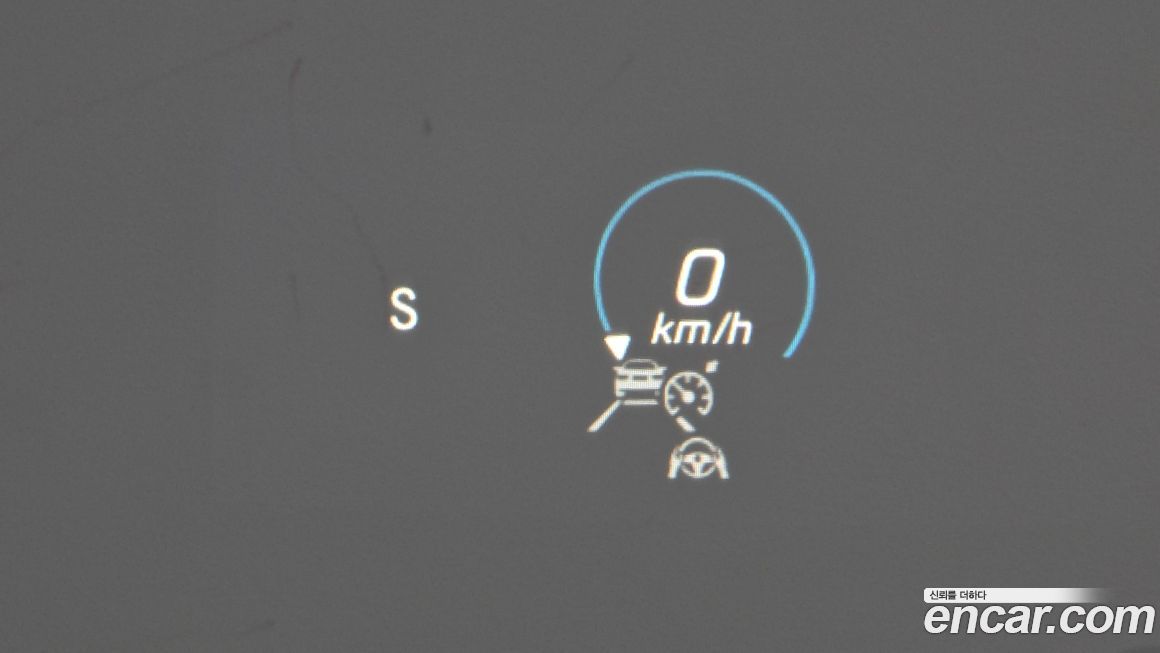 Mercedes-Benz EQB 2023