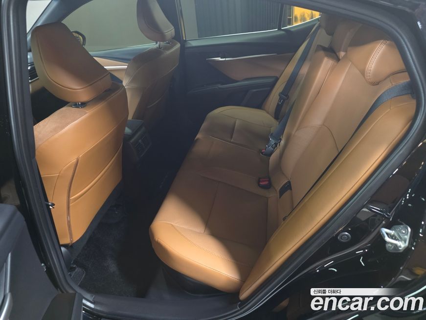 Toyota Camry 2025
