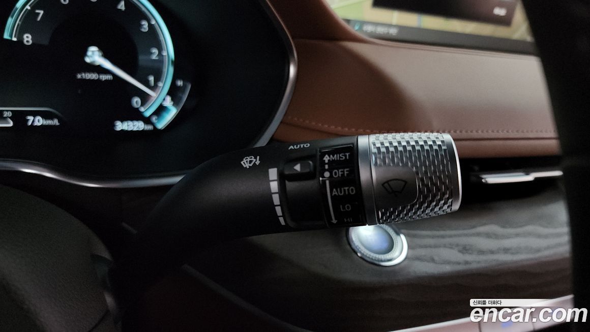 Genesis G80 2023
