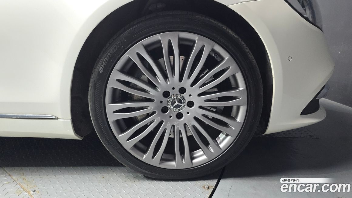 Mercedes-Benz S-Class 2018