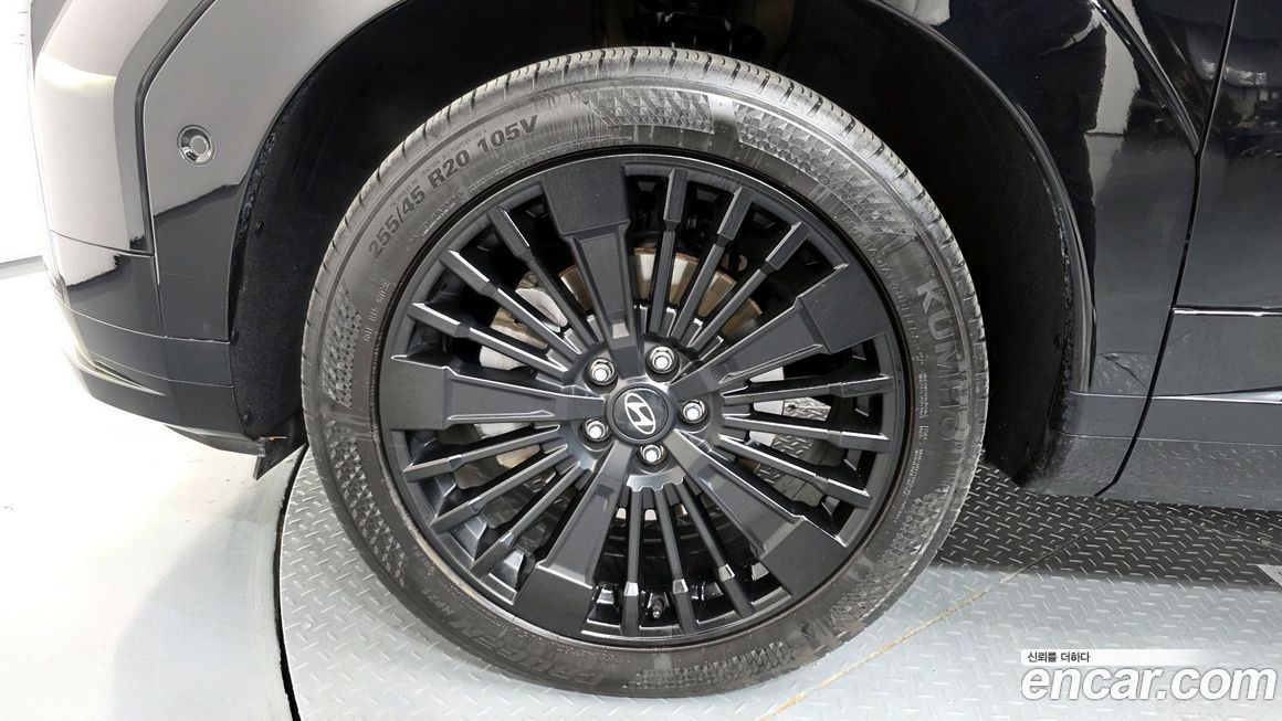 Hyundai Santafe 2025