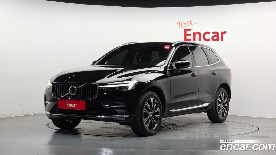 Volvo XC60 2022