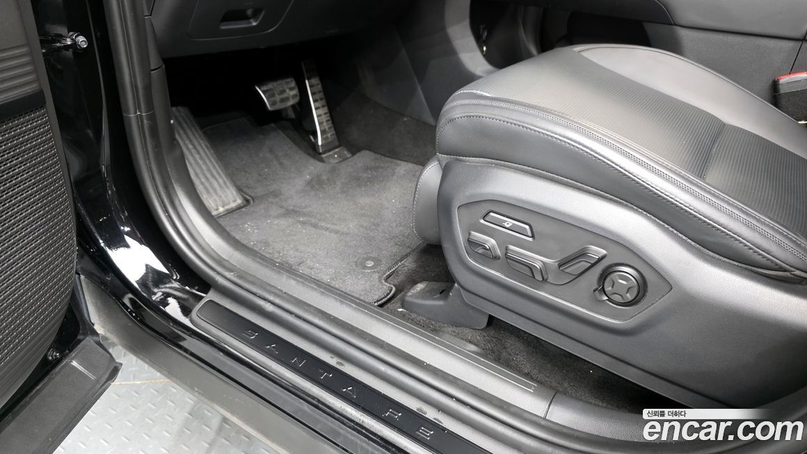 Hyundai Santafe 2025