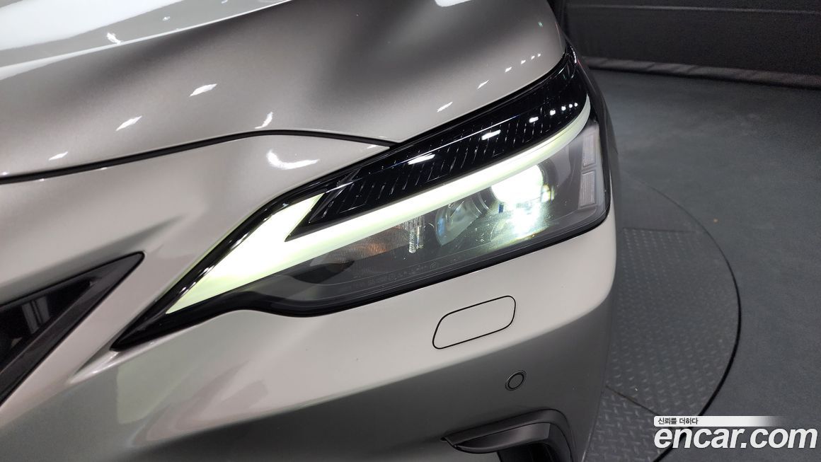 Lexus NX 2023