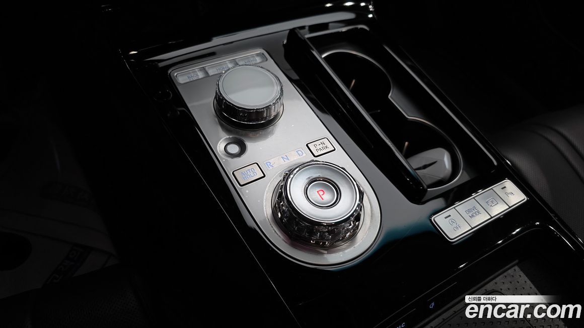 Genesis G80 2025