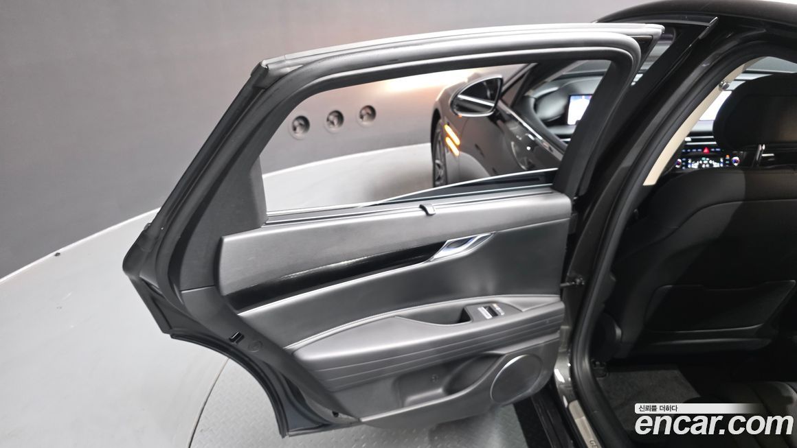 Genesis G80 2025