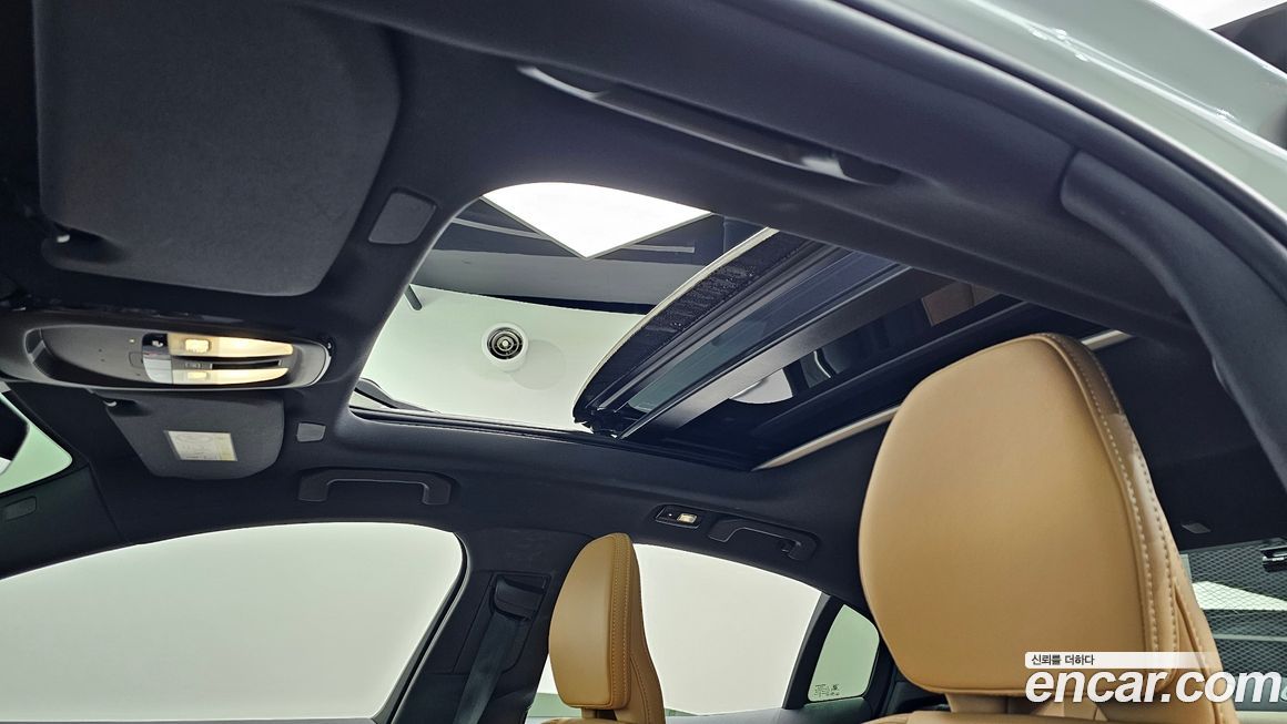 Volvo S60 2025