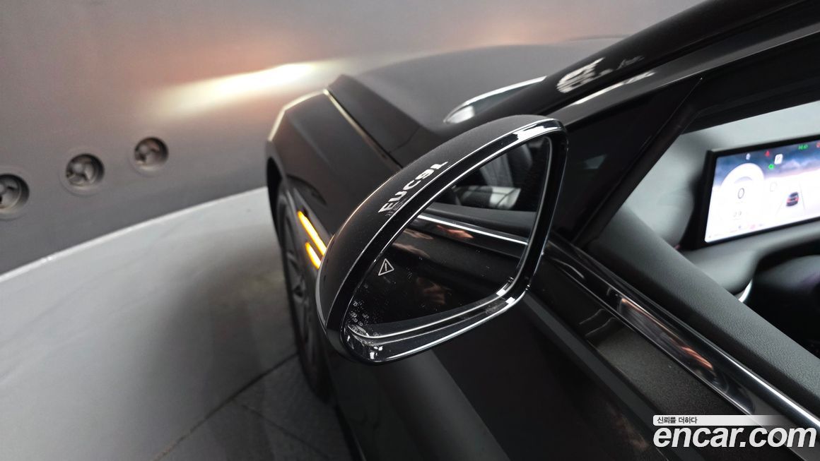 Genesis G80 2025