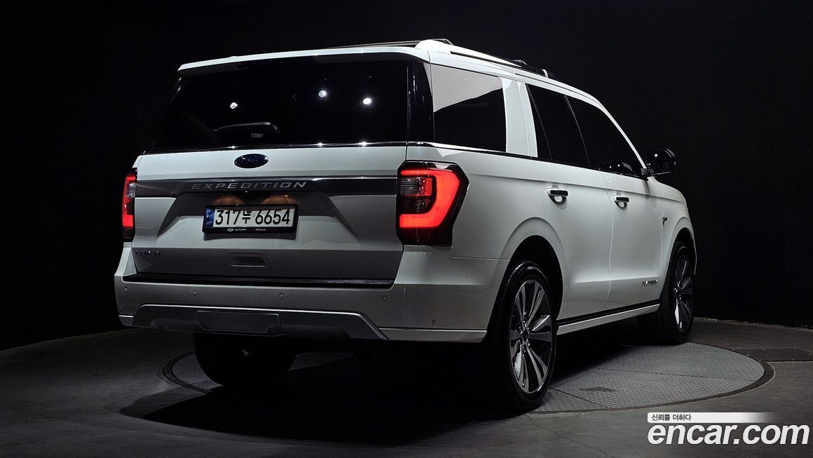 Ford Expedition 2021