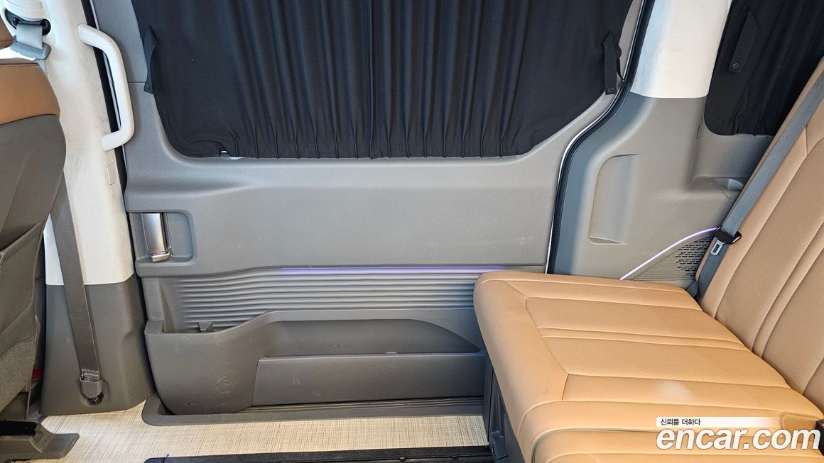 Hyundai Staria 2024