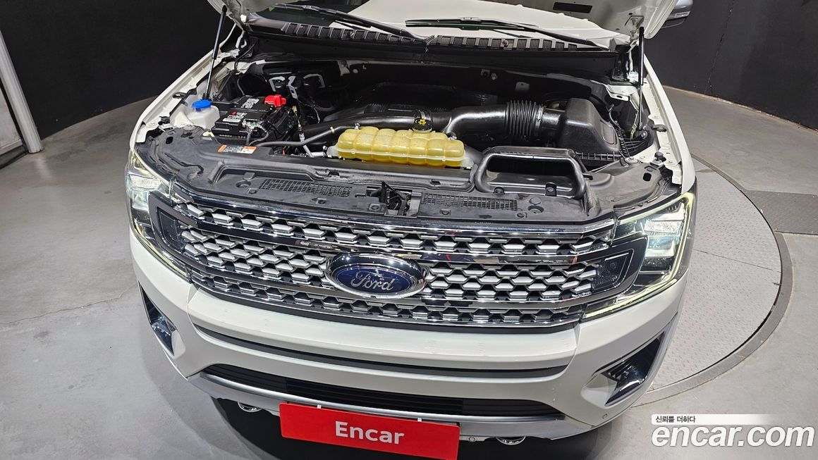Ford Expedition 2021