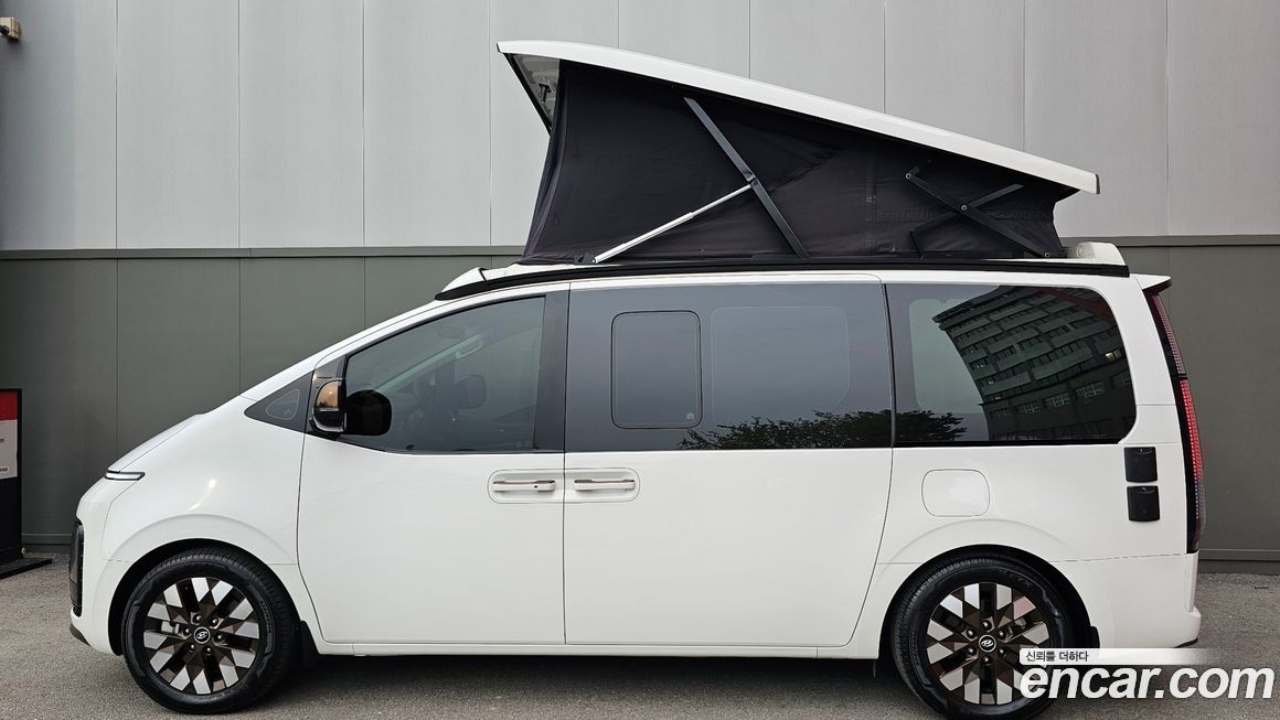 Hyundai Staria 2024