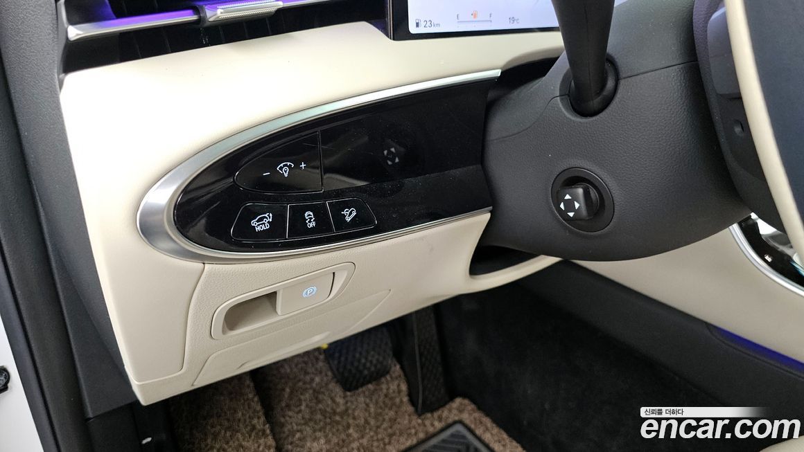 Genesis GV70 2025