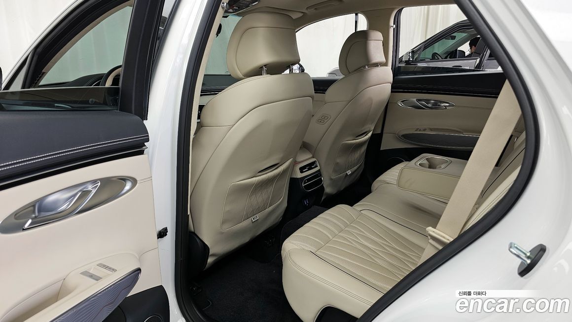 Genesis GV70 2024